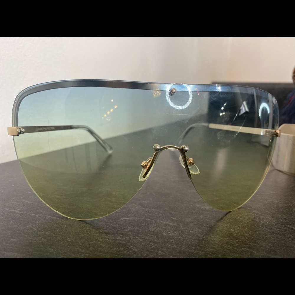 Oversized Aviator Sunglasses